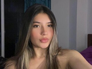 AmberEnis private