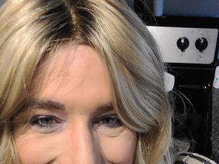 AubreyMoon shows