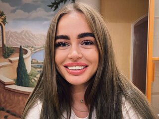 BettyMelton online