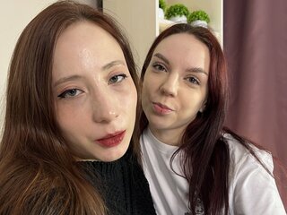 ElfrieAndCarina live