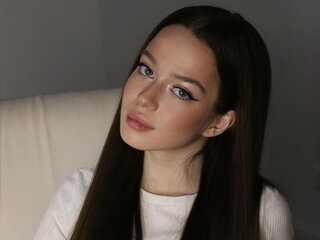 KatrinaEvance online